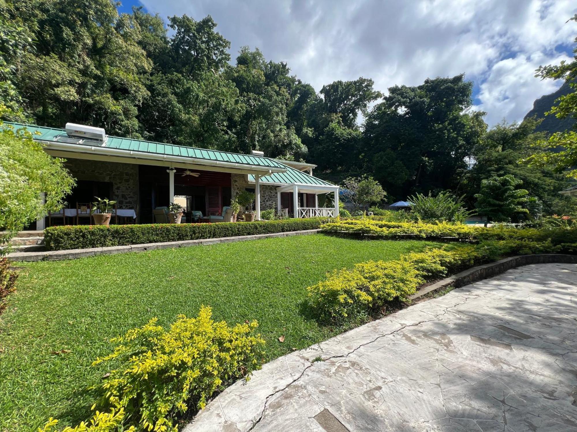 Authentic St, Lucian Experience At Prestigious 2-Bed Villa - Colibri Cottage Villa Soufrière Exteriér fotografie